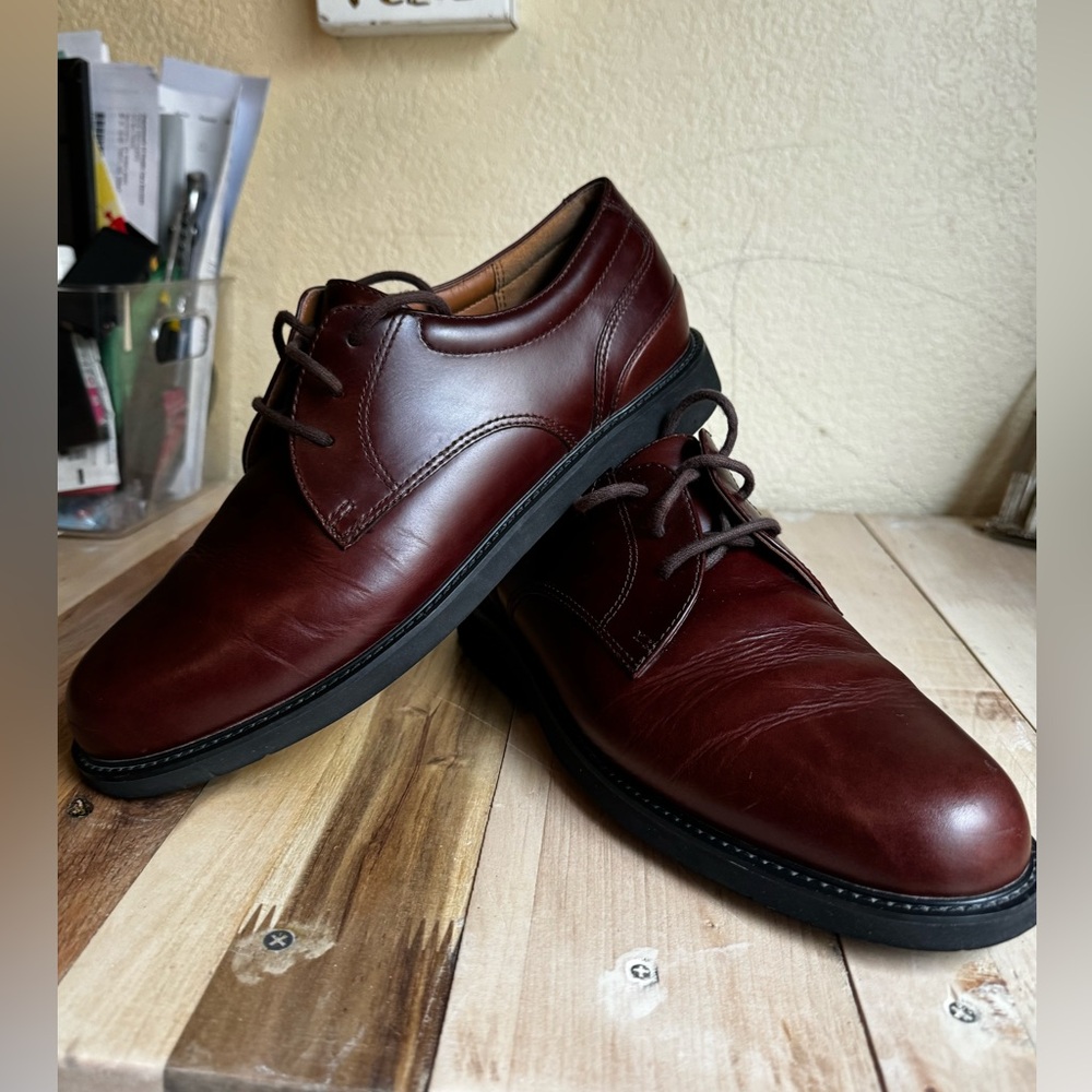 Rockport Margin - Men's Oxford Shoes (size 9.5) -